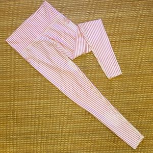 TEEKI yoga pants. Made of recycled plastic!!